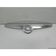   Opel Insignia 2004- KRÓMLÉC+EMBLÉMA HŰTŐRÁCSON 1322035 22787081 Gyári