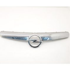 Opel Insignia KRÓMLÉC+INTEGRÁLT EMBLÉMA 1322267K Gyári