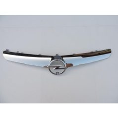   Opel Astra J Első embléma  krómléccel 1322003K 13264451 Gyári