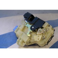    SKODA FABIA AJTÓZÁR BAL HÁTSÓ KÖZPONTIZÁRAS 3B4839015AG központi zárral