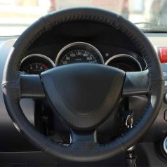 Kormányvédő, fűzős fekete bőr, 37-39cm